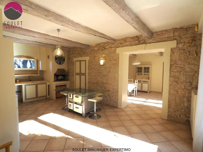 Propriété - 335 m² - 13 pièces