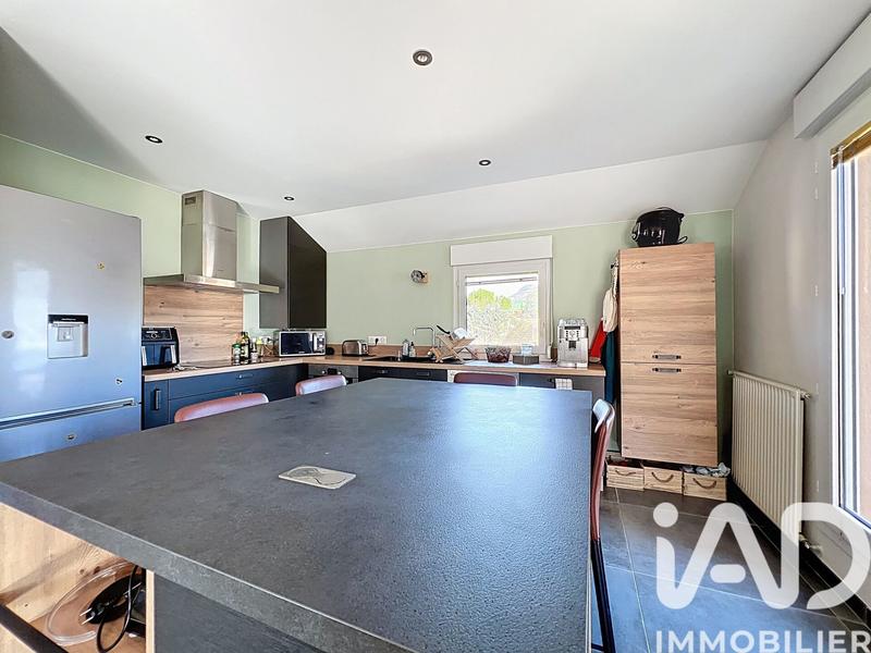 Appartement - 80 m² - 4 pièces