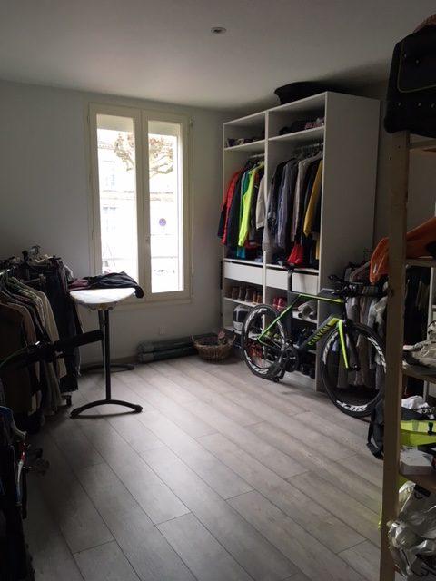 Appartement - 90 m² - 4 pièces