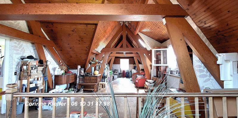 Maison - 282 m² - 11 pièces