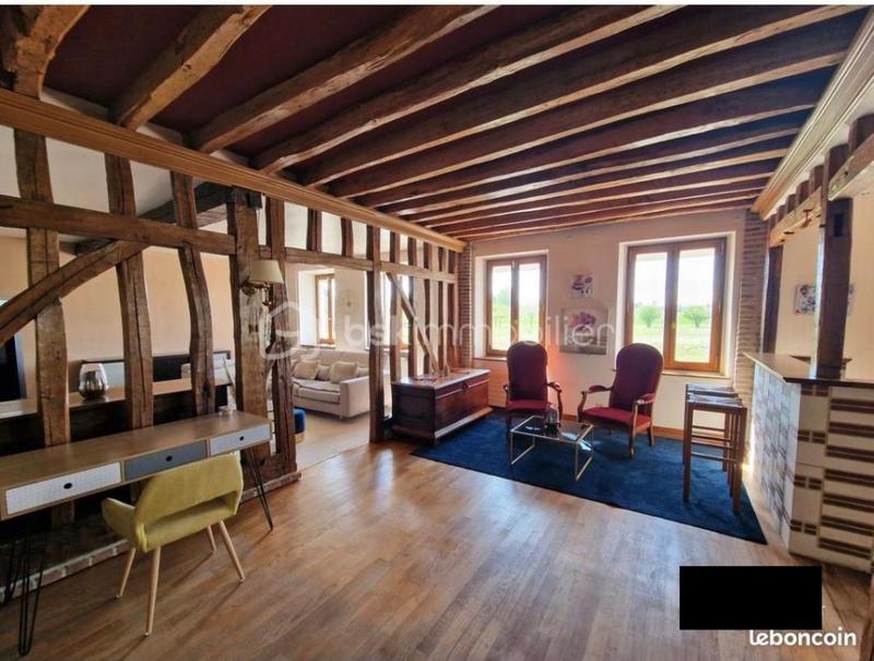 Demeure - 225 m² - 6 pièces