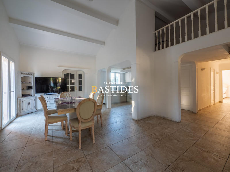 Maison - 112 m² - 5 pièces