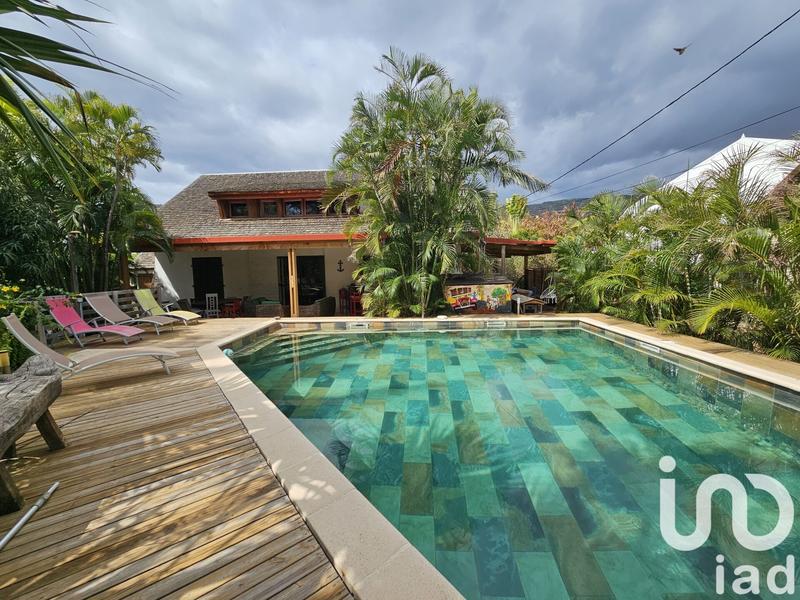 Maison - 264 m² - 11 pièces