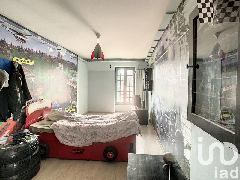 Maison - 194 m² - 6 pièces