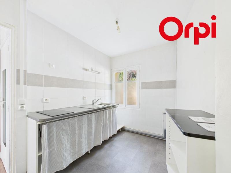 Immeuble - 105 m² - 5 pièces