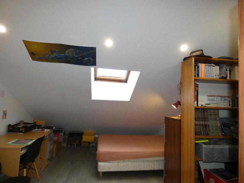 Pavillon - 160 m² - 8 pièces