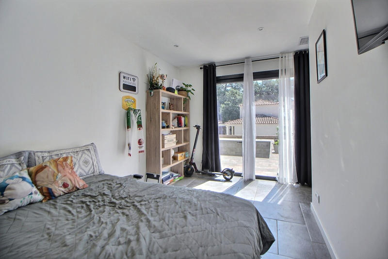 Maison - 175 m² - 5 pièces