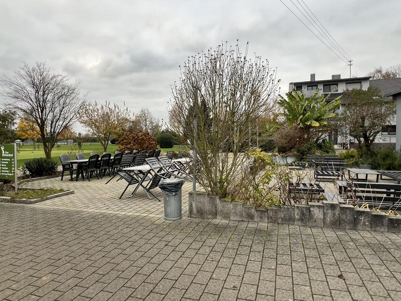 Local commercial - 450 000 m²