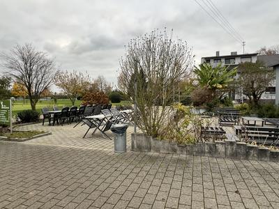 Local commercial - 450 000 m²