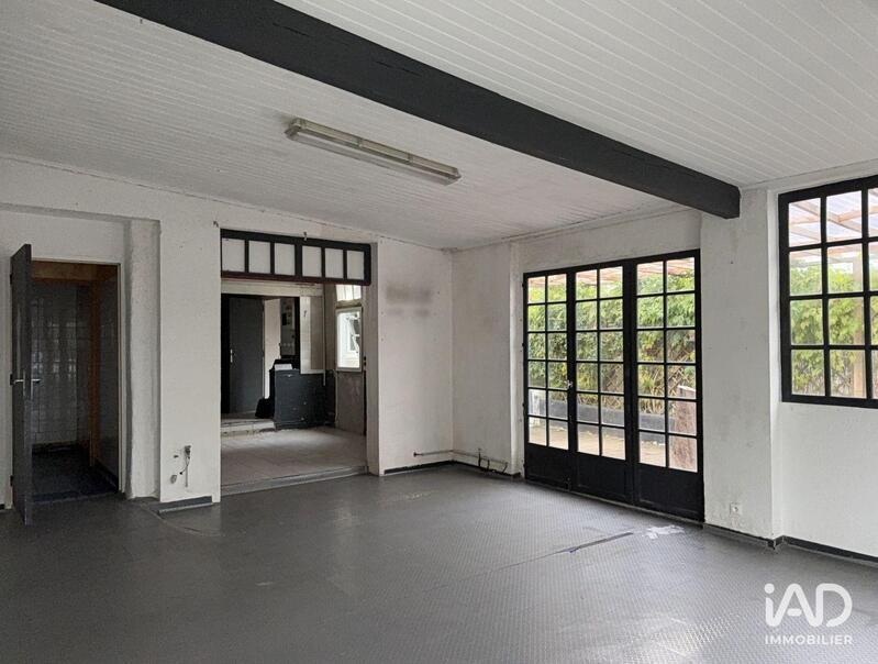 Local commercial - 75 m² - 4 pièces