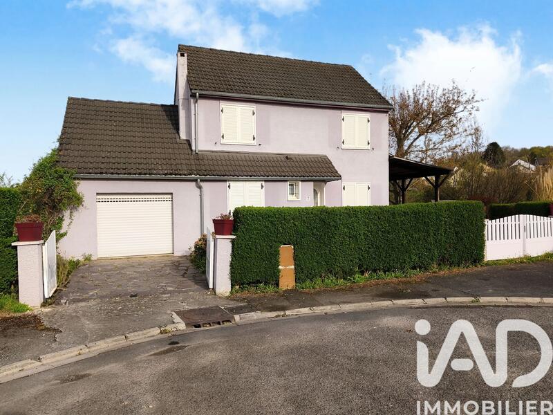 Maison - 121 m² - 6 pièces