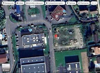 Terrain industriel - 3 000 m²