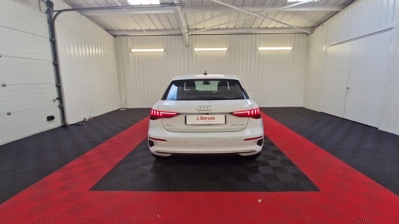 Audi A3 sportback 35 Tfsi 150 Mhev s tronic Design Luxe