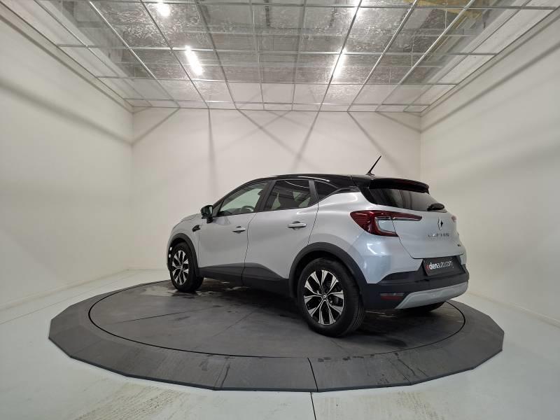 Renault Captur E-Tech full hybrid 145 Evolution