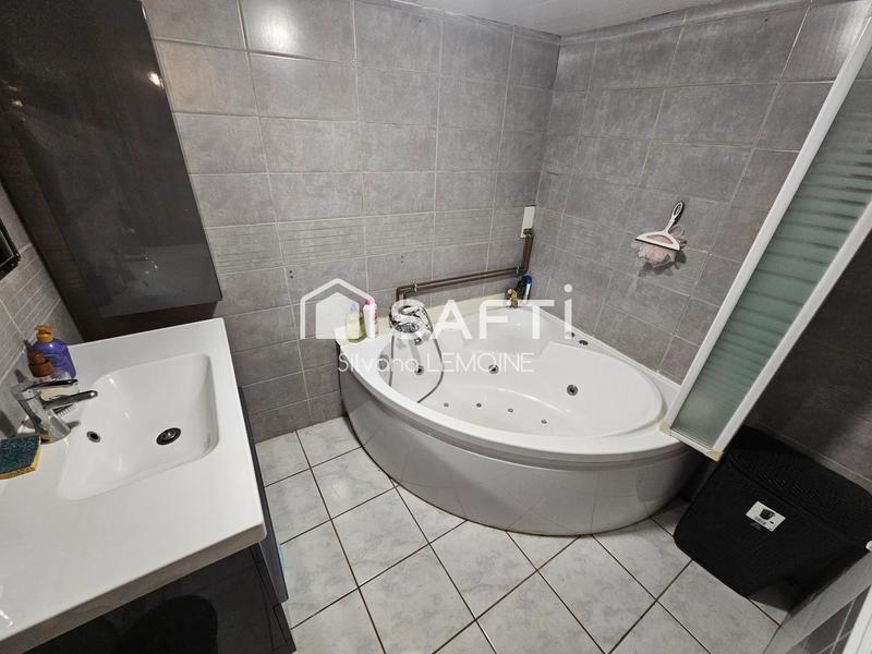 Maison - 150 m² - 5 pièces