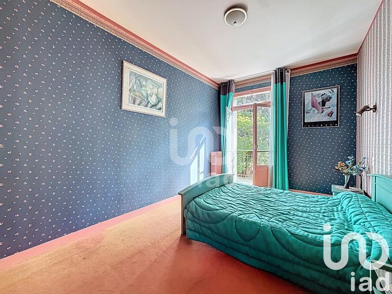 Maison - 300 m² - 9 pièces