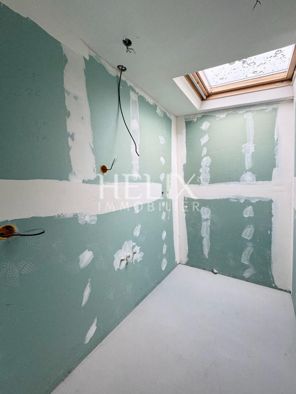 Appartement - 92 m² - 4 pièces