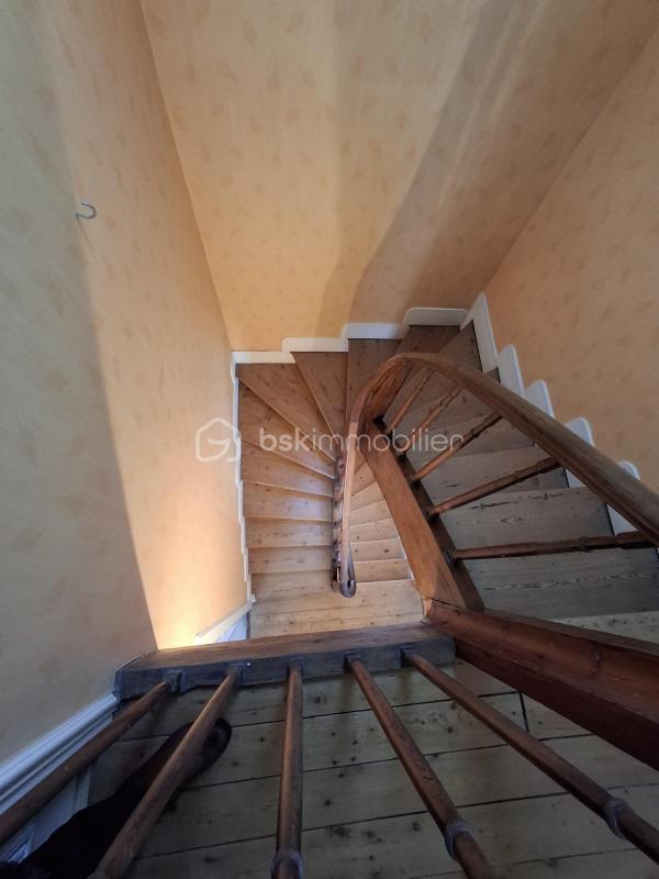 Maison ancienne - 135 m² - 7 pièces