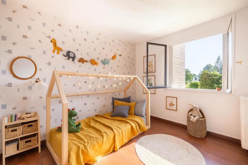 Appartement - 95 m² - 5 pièces