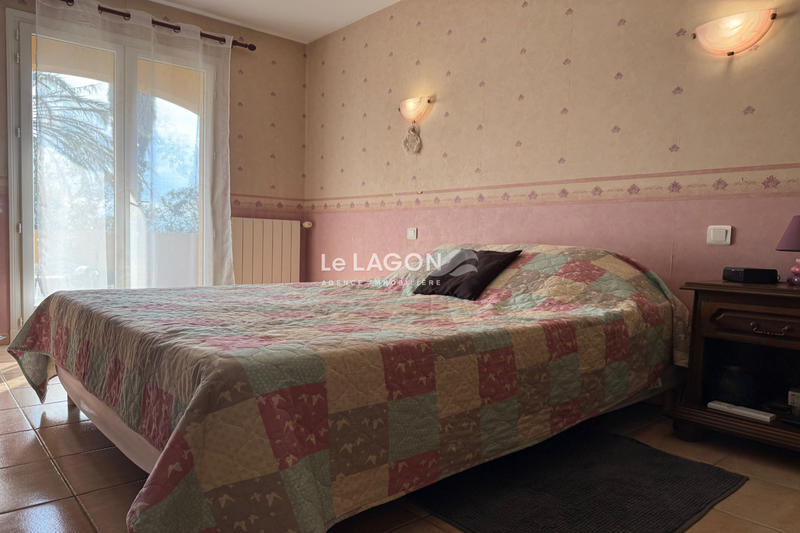 Maison - 295 m² - 9 pièces