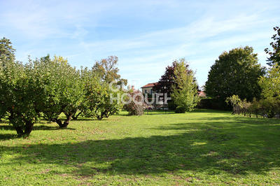 Maison - 221 m² - 5 pièces