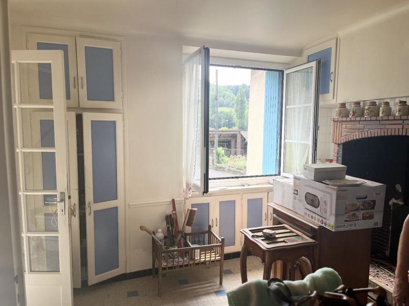 Propriété - 300 m² - 11 pièces