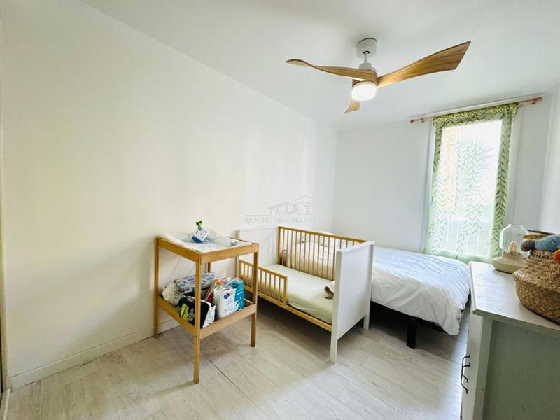 Appartement - 87 m² - 4 pièces