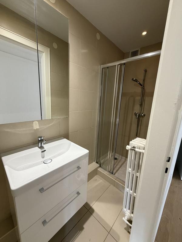 Appartement - 84 m² - 3 pièces