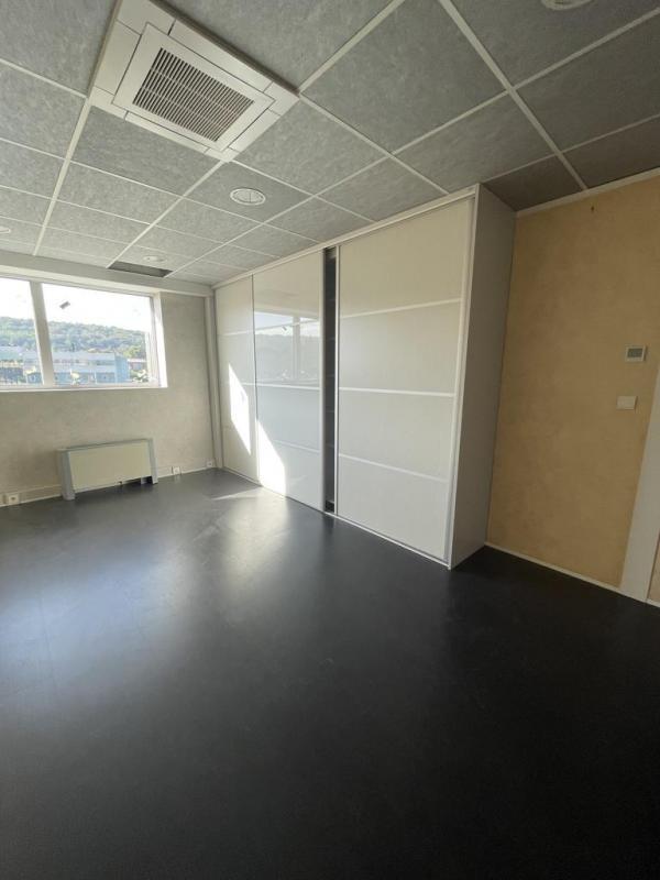 Bureau - 250 m²
