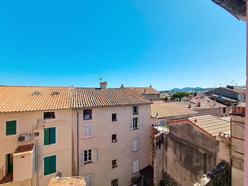 Maison - 90 m² - 3 pièces