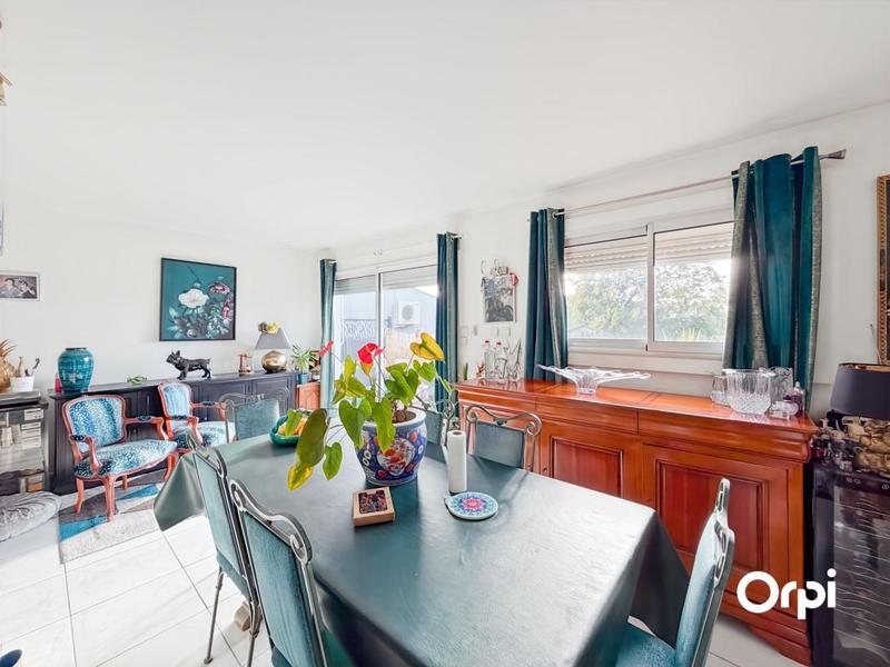 Maison - 90 m² - 3 pièces