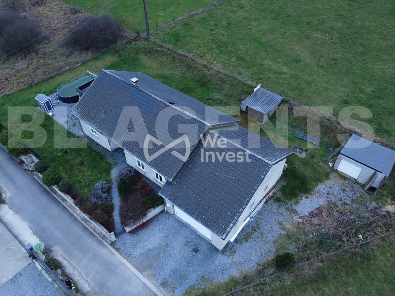 Maison - 200 m² - 5 pièces