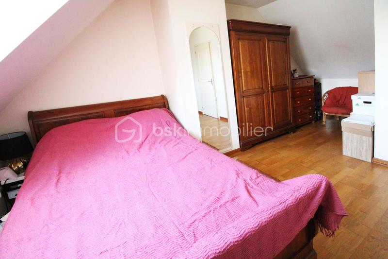 Maison traditionnelle - 139 m² - 7 pièces