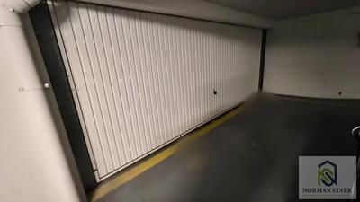 Garage - 27 m²