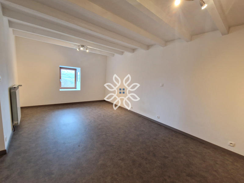 Maison - 110 m² - 7 pièces