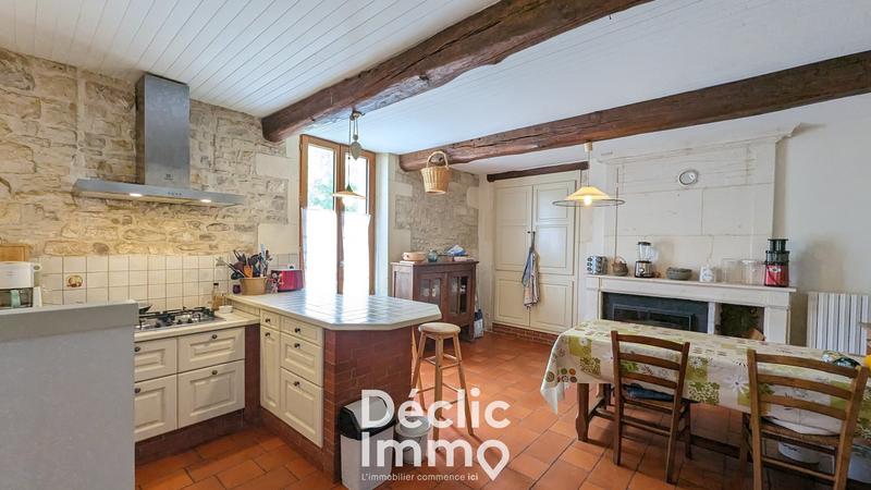 Maison - 260 m² - 8 pièces