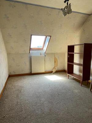 Maison - 85 m² - 5 pièces