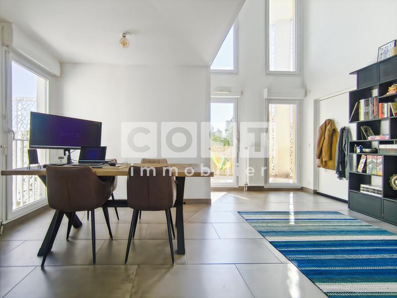 Appartement - 92 m² - 4 pièces