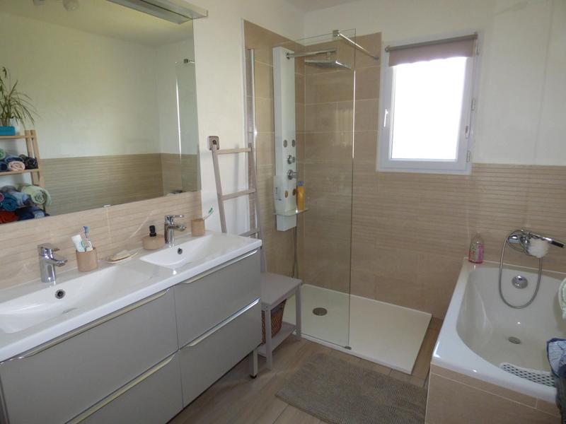 Maison - 144 m² - 6 pièces