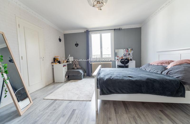 Maison - 142 m² - 6 pièces