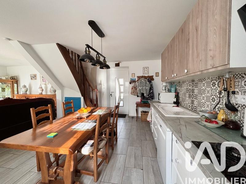 Maison - 97 m² - 5 pièces