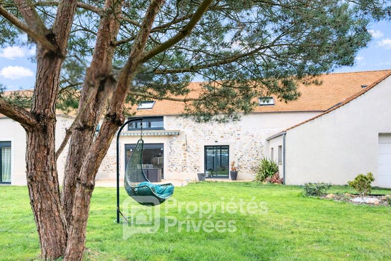 Maison - 269 m² - 11 pièces