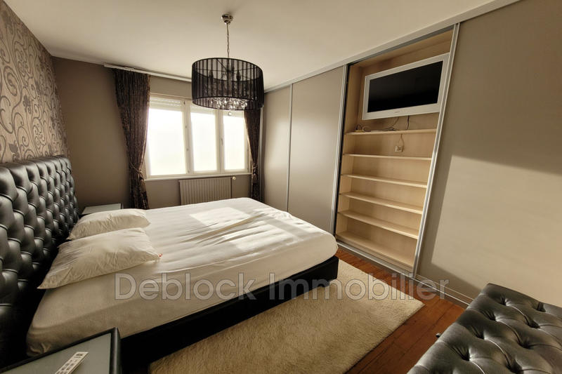 Maison - 160 m² - 5 pièces