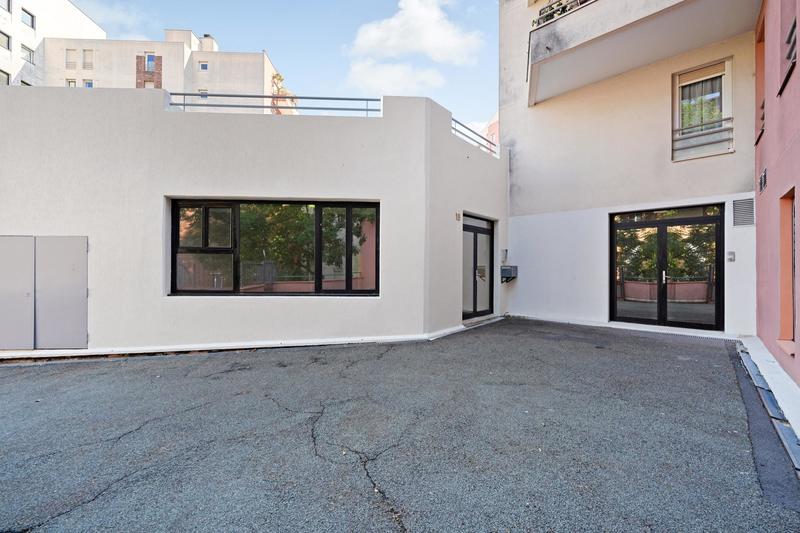 Appartement - 303 m² - 10 pièces