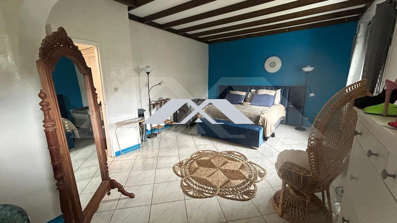 Maison - 170 m² - 4 pièces