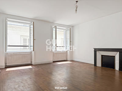 Appartement - 80 m² - 4 pièces