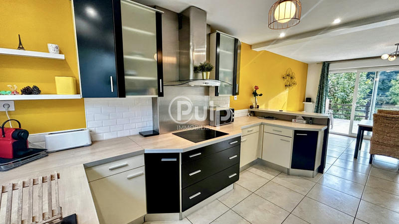 Pavillon - 95 m² - 4 pièces