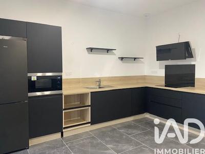 Appartement - 75 m² - 3 pièces