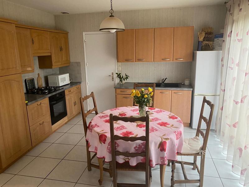 Maison - 102 m² - 7 pièces