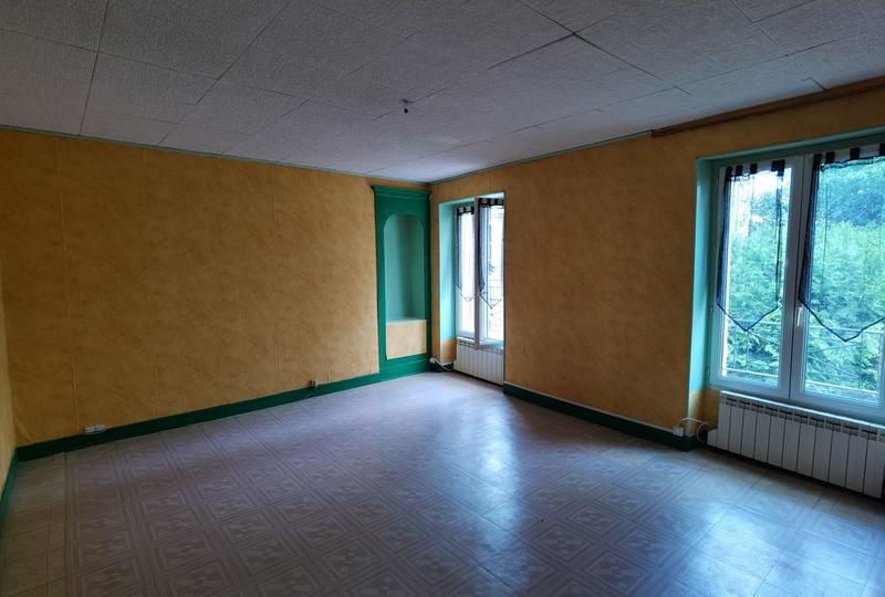 Maison de bourg - 75 m² - 4 pièces